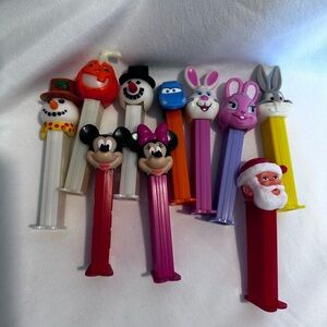 “Pez Dispensers” Lot of 10!
